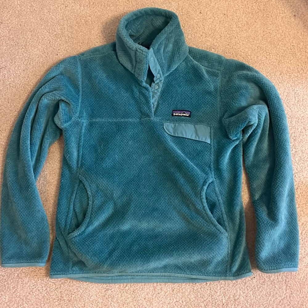Patagonia t snap pullover size S